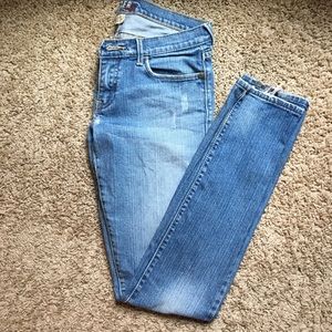 Hollister Light Wash Size 5 Skinny Jeans